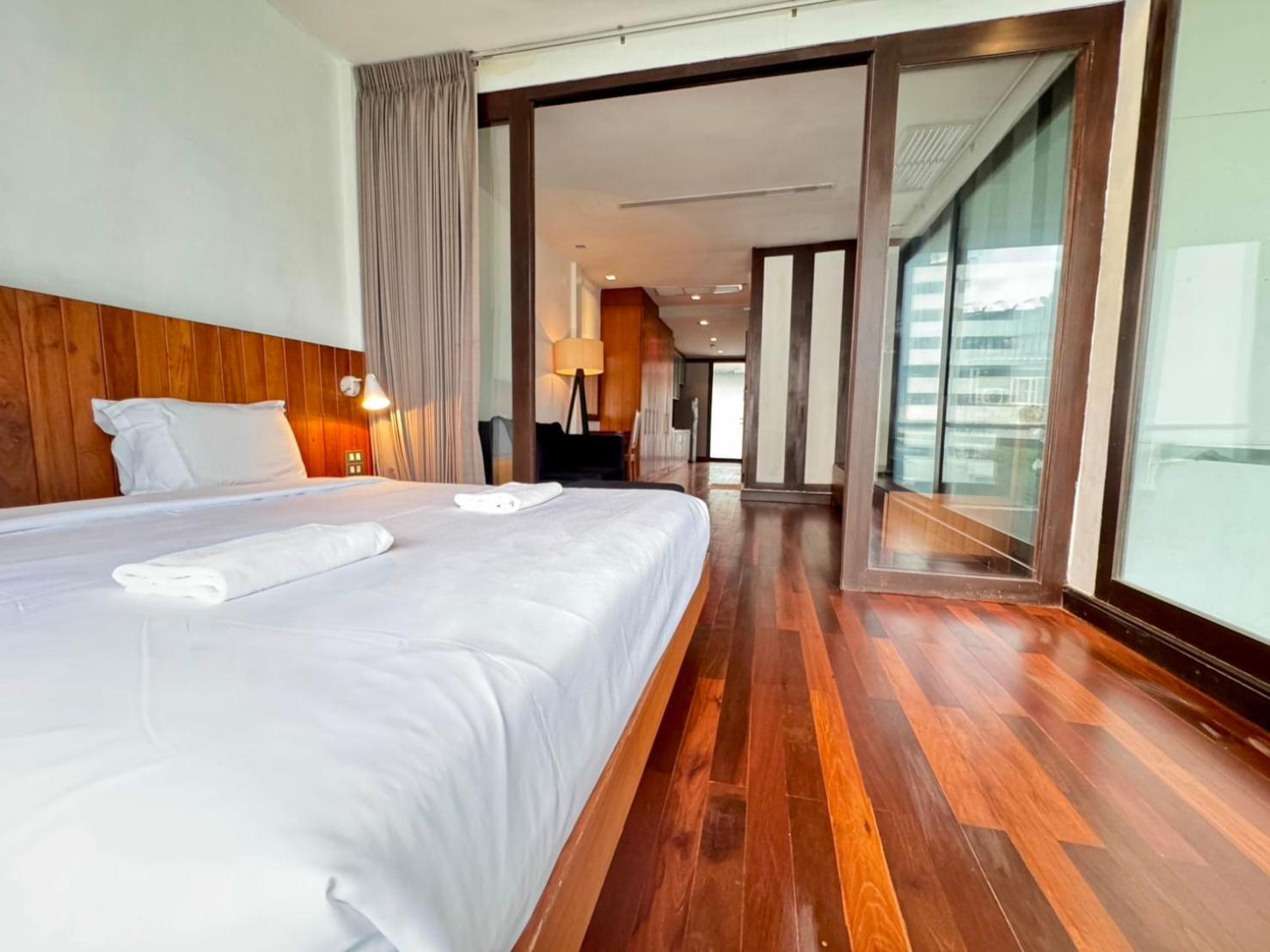 Wish Inn Silom - วิช อินน์ สีลม X Banguecoque Exterior foto