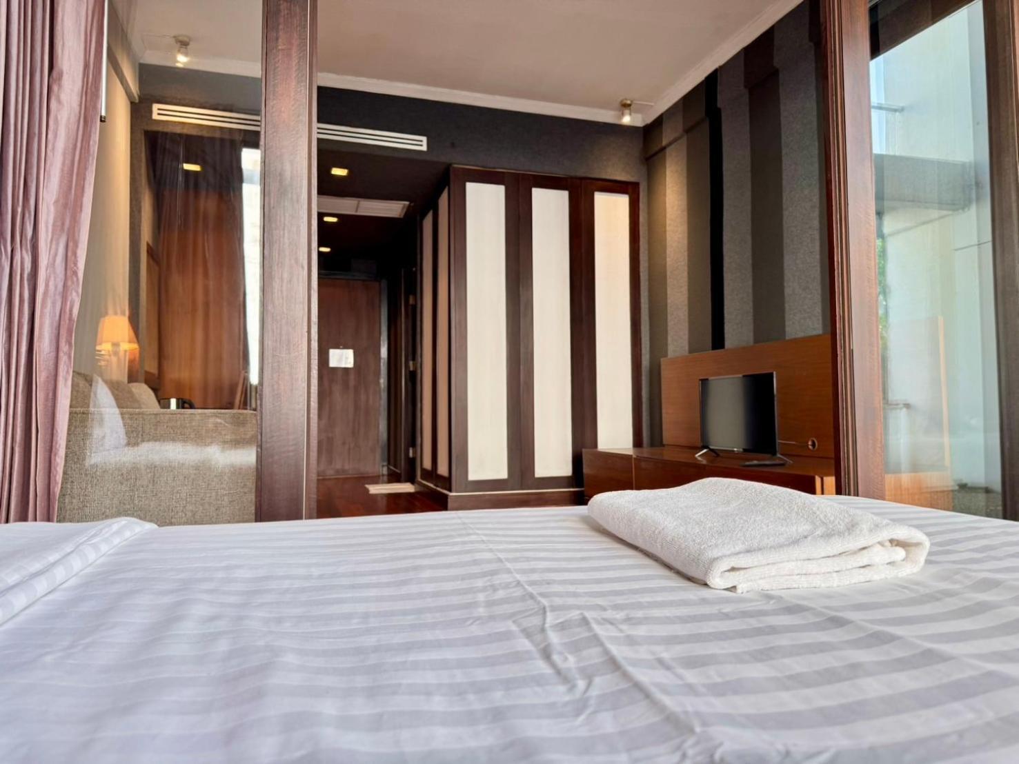 Wish Inn Silom - วิช อินน์ สีลม X Banguecoque Exterior foto